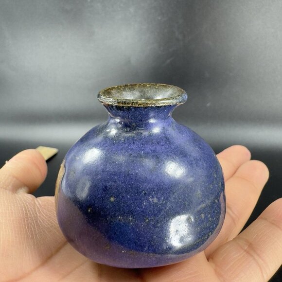 Vintage Primitive Style Hand Made Miniature Bud Vase Vessel Hand Carved Blue VTG - Picture 10 of 11